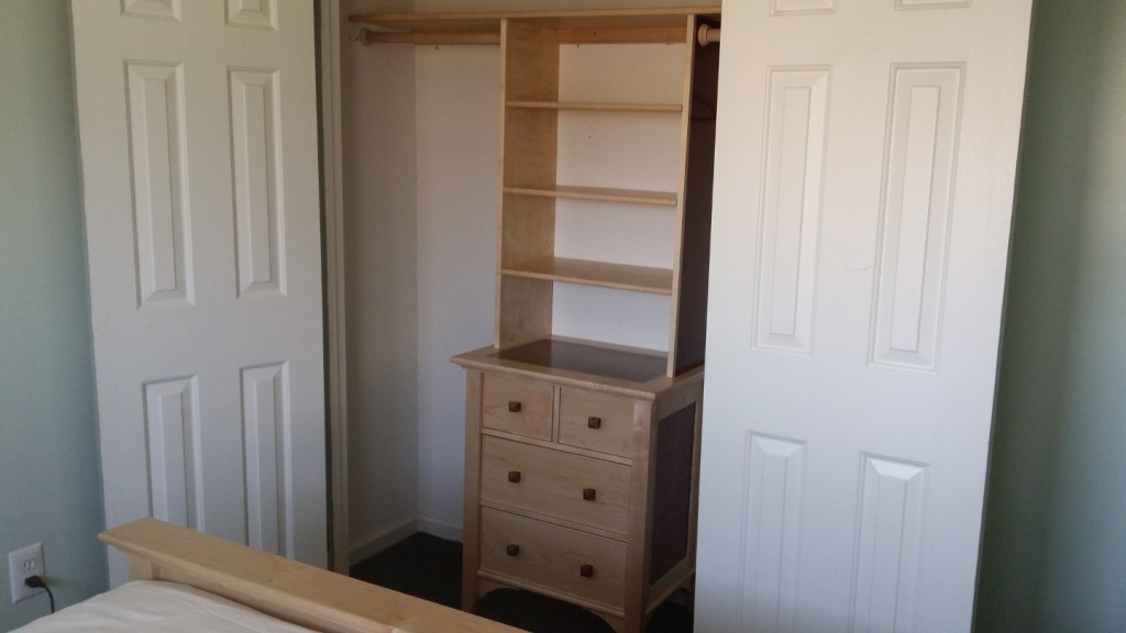 Installed closet system