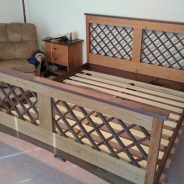 King Bed in Cherry and Walnut, addendum